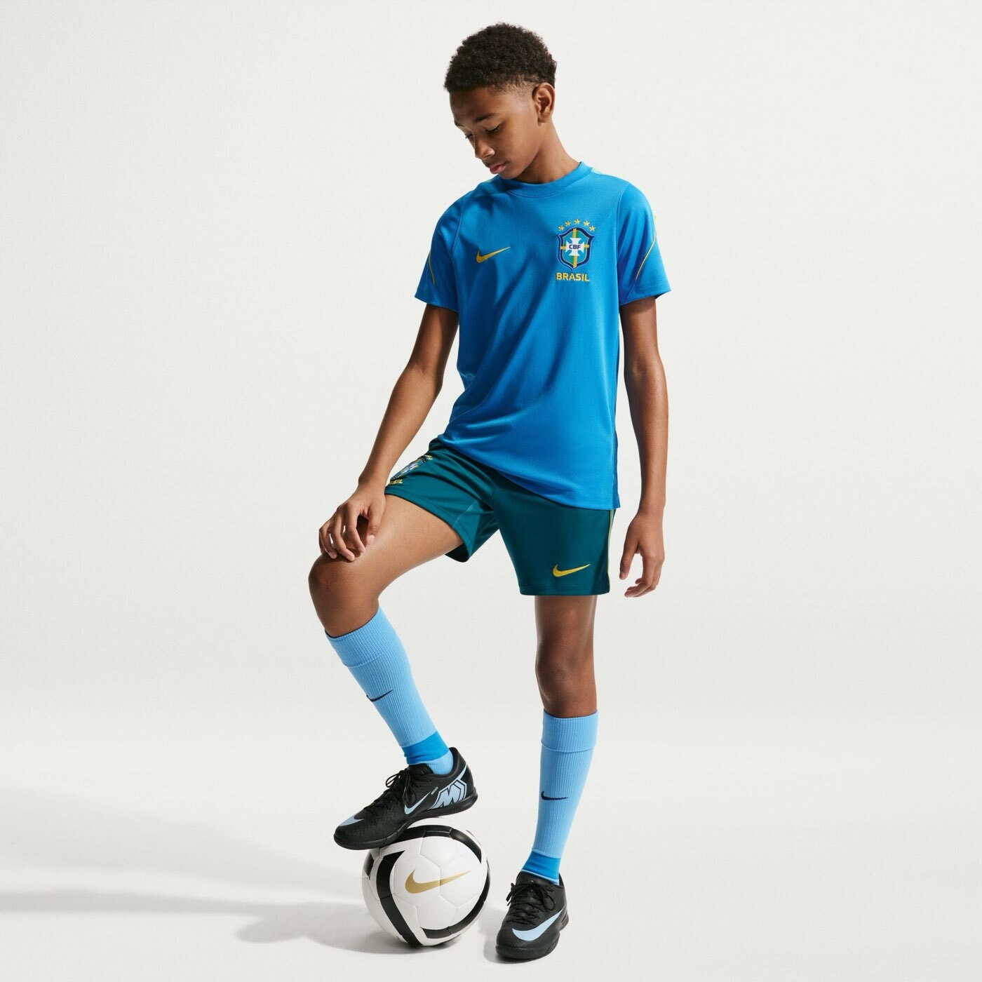 Brazil Strike Training Top Youth Training Tops Nike