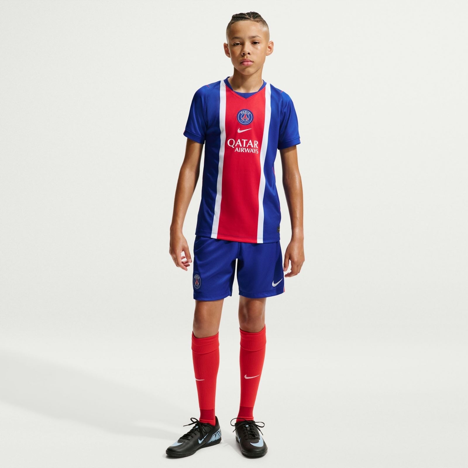Paris Saint-Germain 2026/27 Stadium Home Jersey Youth Official Jerseys Nike