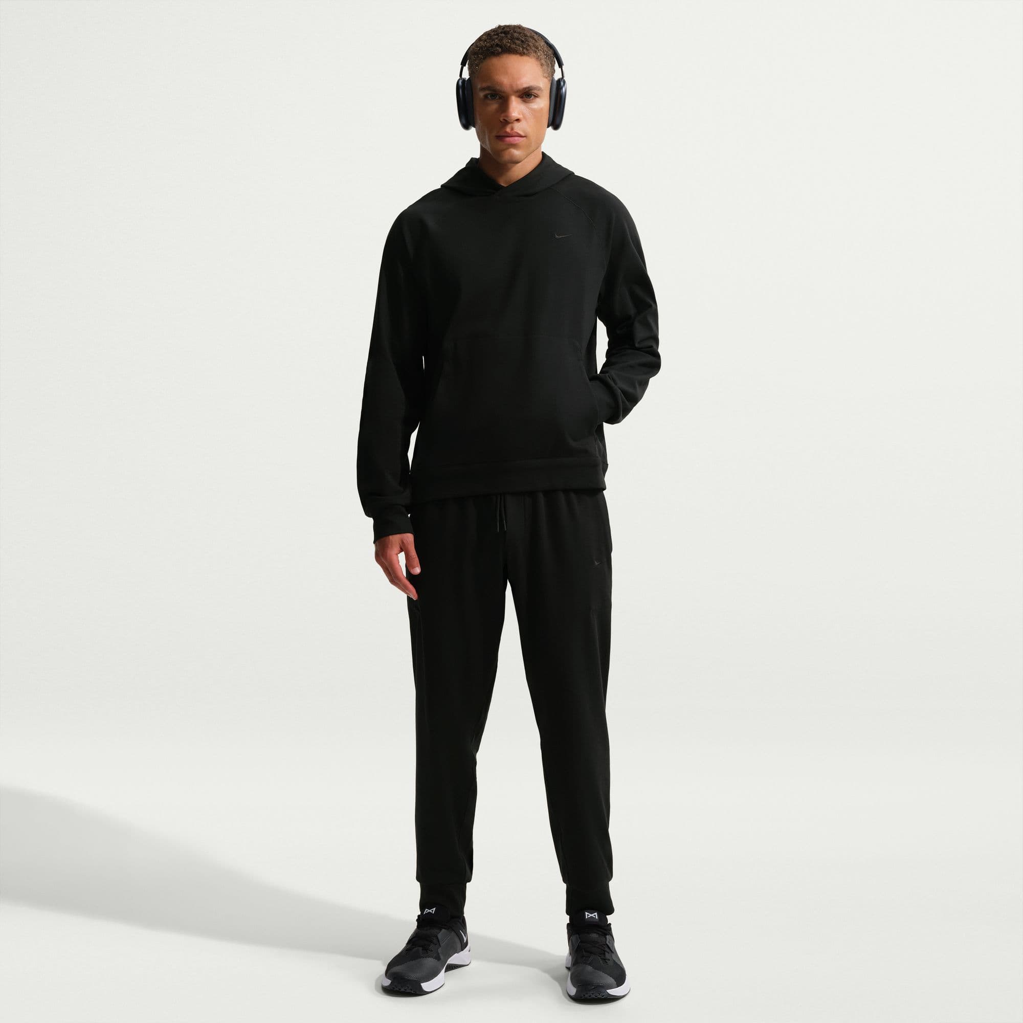 Nike Primary NanoKnit Training Tops Nike 