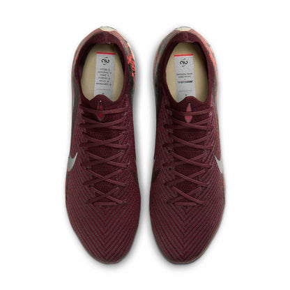 Nike United Vapor 16 Elite FG soccer cleat top view