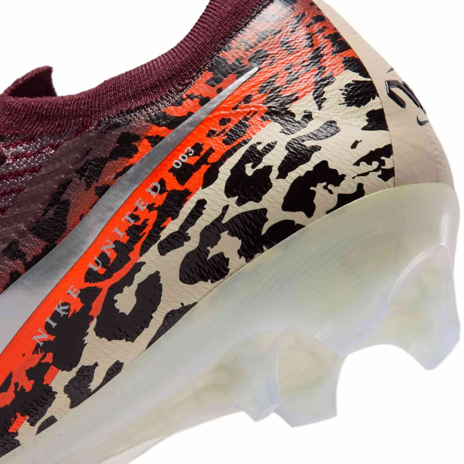 Nike United Vapor 16 Elite FG heel detail