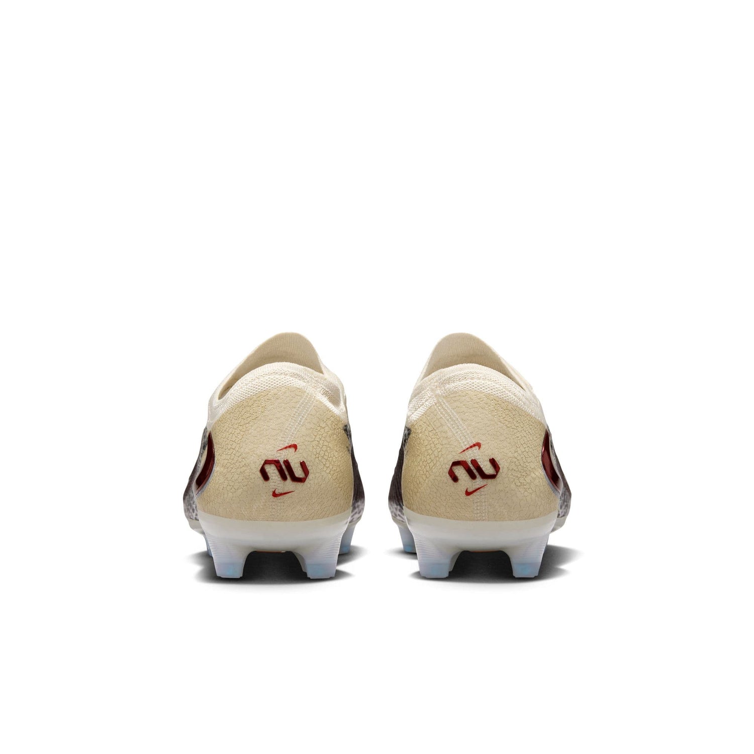 Nike United Phantom 6 Low Elite FG medial side