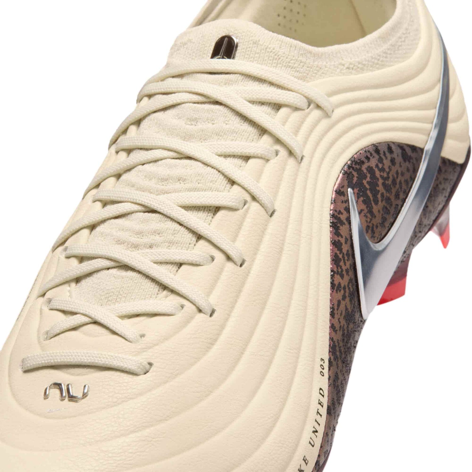 Nike United Tiempo Maestro Elite FG upper detail