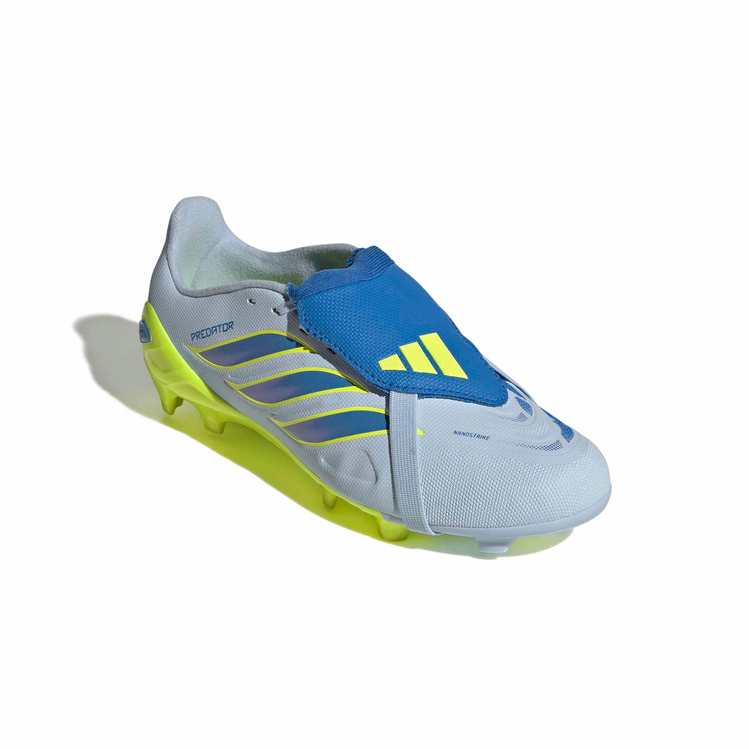 adidas Predator League Fold-Over Tongue FG Jr. lateral side